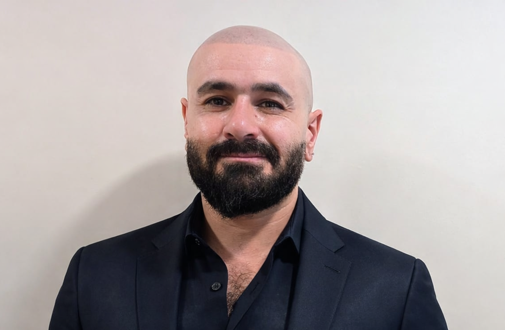 Portrait photo of Aziz El-Homsi